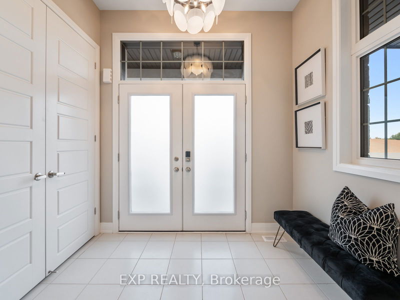 3144 Harasym Tr  Oakville, L6M 4L1 | Image 3