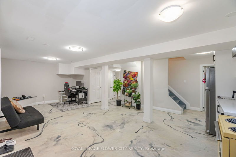 12 Creditstone Rd  Brampton, L6Y 3C1 | Image 28