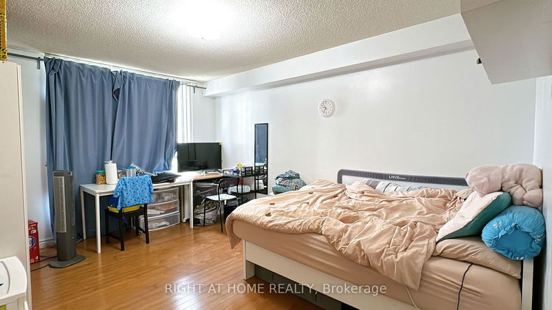  1006 - 3077 Weston Rd  Toronto, M9M 3A1 | Image 20