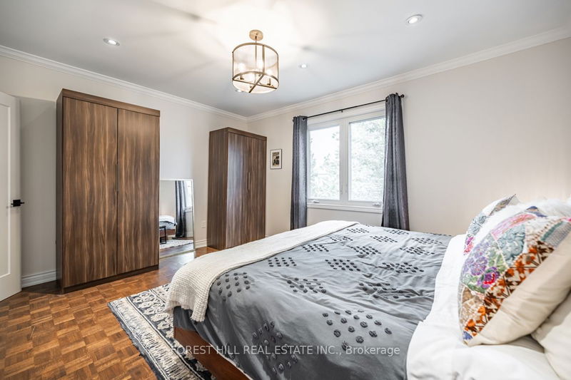 84 Earlscourt Ave  Toronto, M6E 4A9 | Image 14