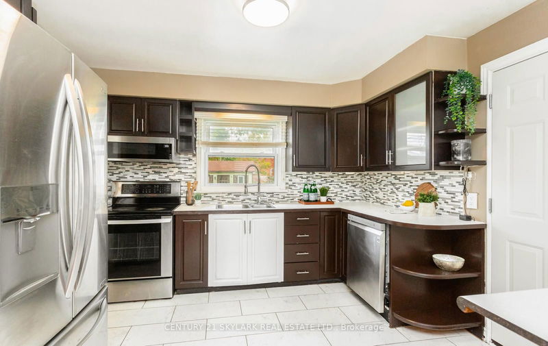 3 Binsell Ave  Brampton, L6V 1V9 | Image 14