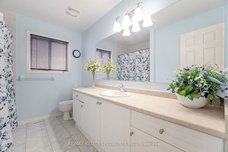 1023 Vickerman Way  Milton, L9T 0B9 | Image 27