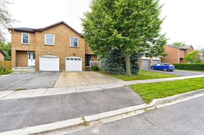 284 Rimmington Dr  Oakville, L6H 3N5 | Image 1