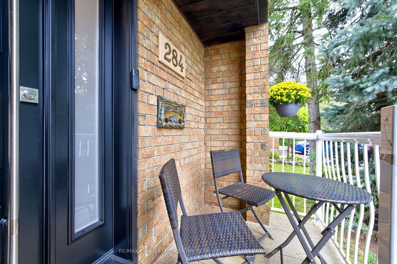 284 Rimmington Dr  Oakville, L6H 3N5 | Image 3