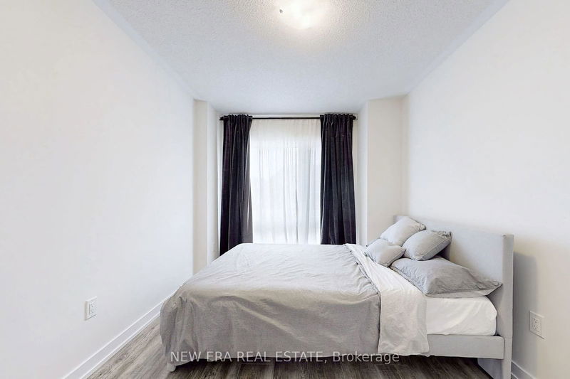 1330 Kaniv St  Oakville, L6M 5R3 | Image 21