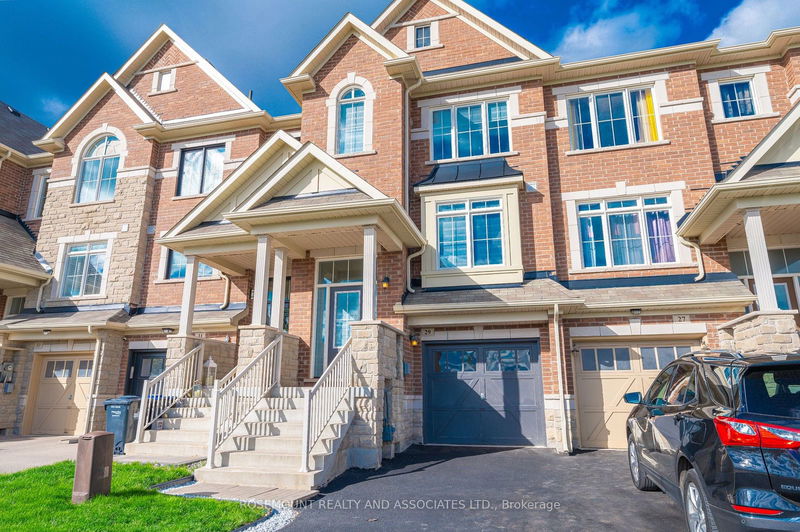 29 Rockman Cres  Brampton, L7A 0B5 | Image 2