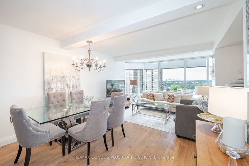  2107 - 1 Palace Pier Crt  Toronto, M8V 3W9 | Image 8