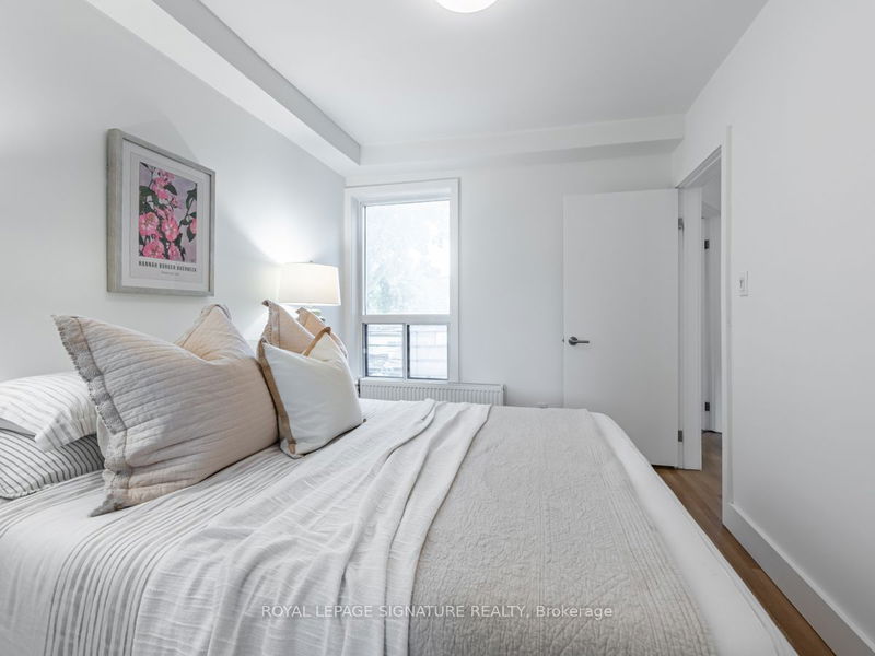 102 Galley Ave  Toronto, M6R 1H1 | Image 15