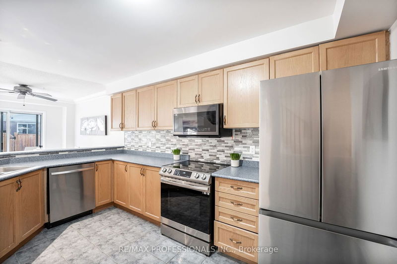  73 - 6830 Meadowvale Town Cent Circ  Mississauga, L5N 7T5 | Image 1