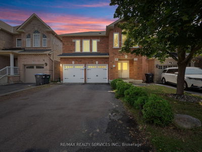 33 Echoridge Dr  Brampton, L7A 3K8 | Image 1