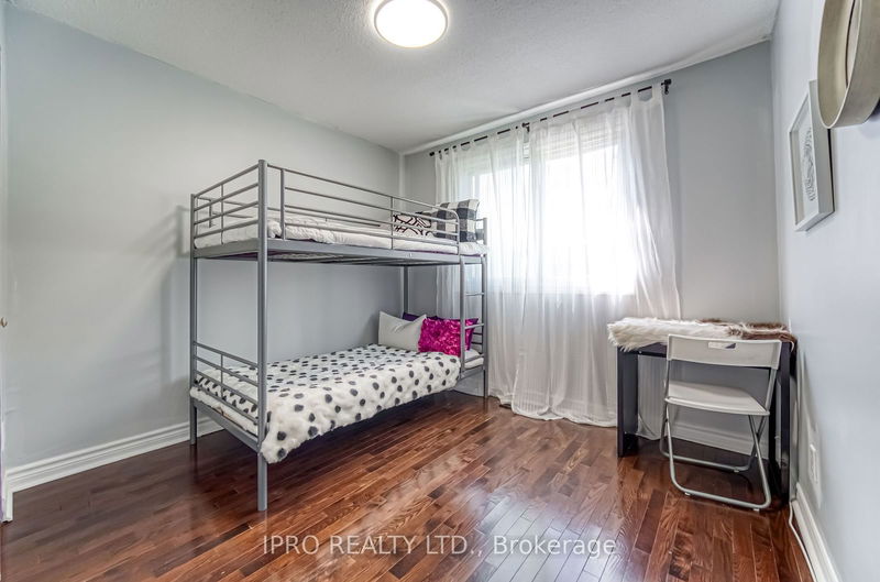  51 - 3525 Brandon Gate Dr  Mississauga, L4T 3M3 | Image 24