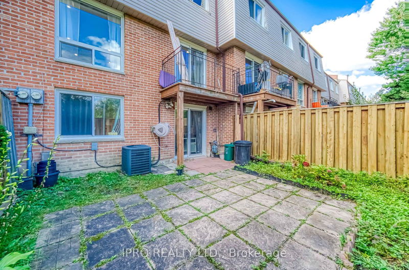  51 - 3525 Brandon Gate Dr  Mississauga, L4T 3M3 | Image 32