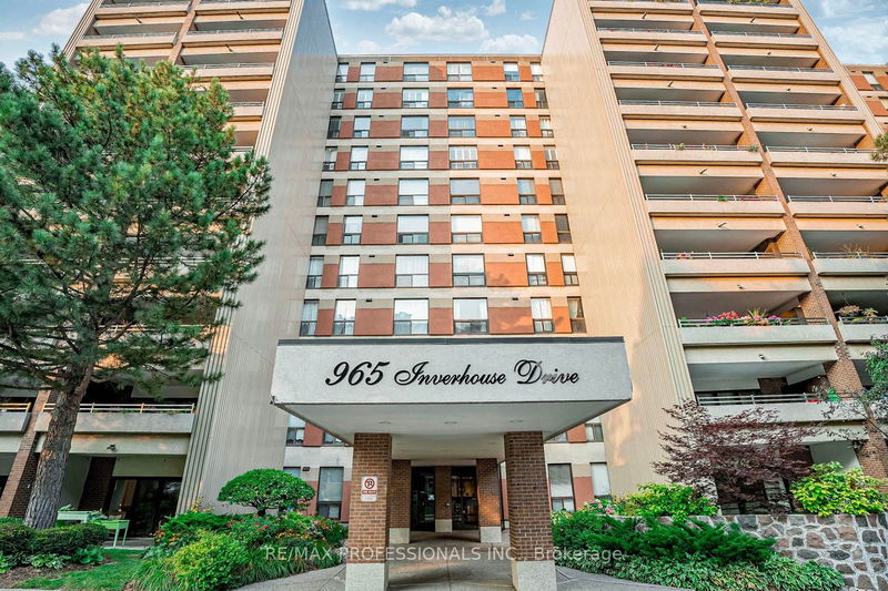  402 - 965 Inverhouse Dr  Mississauga, L5J 4B4 | Image 1