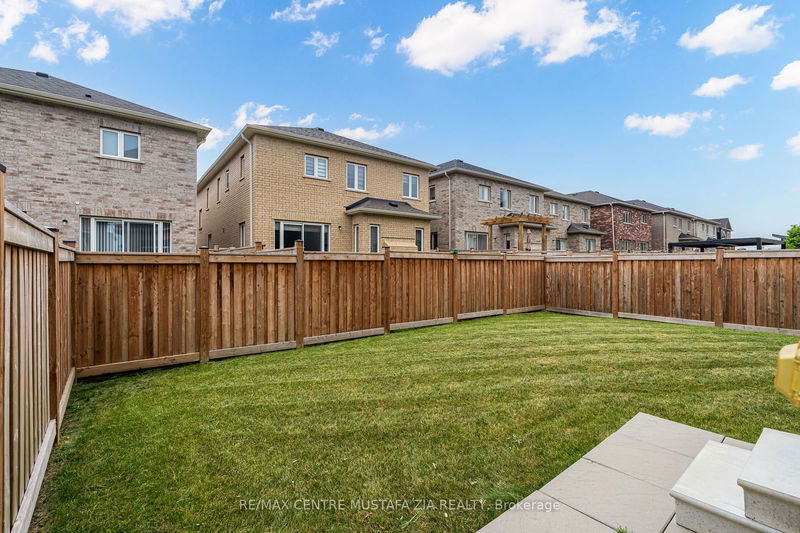 4157 Hillsborough Cres  Oakville, L6H 3P9 | Image 34