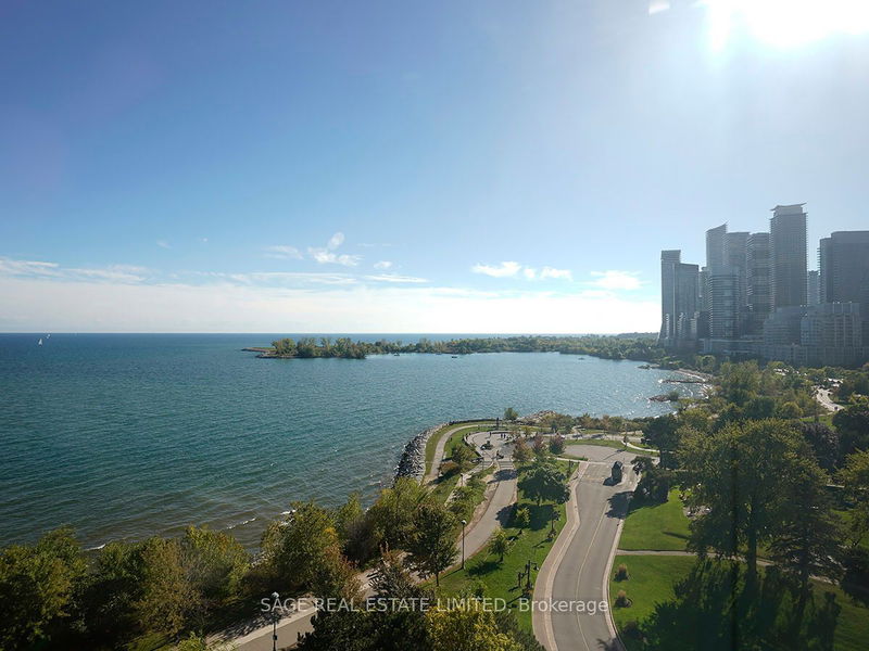  1103 - 1 Palace Pier Court Crt  Toronto, M8V 3W9 | Image 18