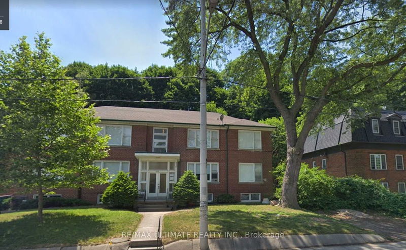 home for lease on Apt 7-230 South Kingsway