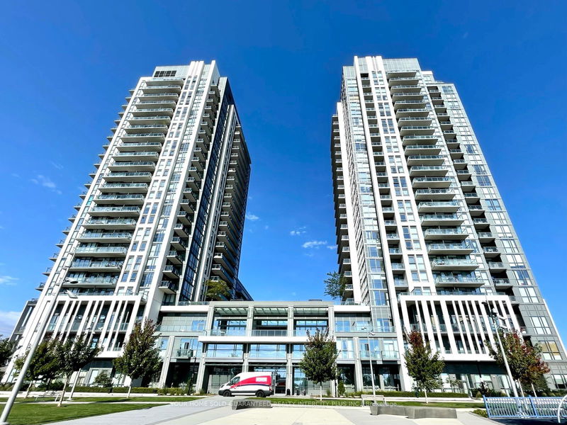 home for lease on 1206-17 Zorra Street W