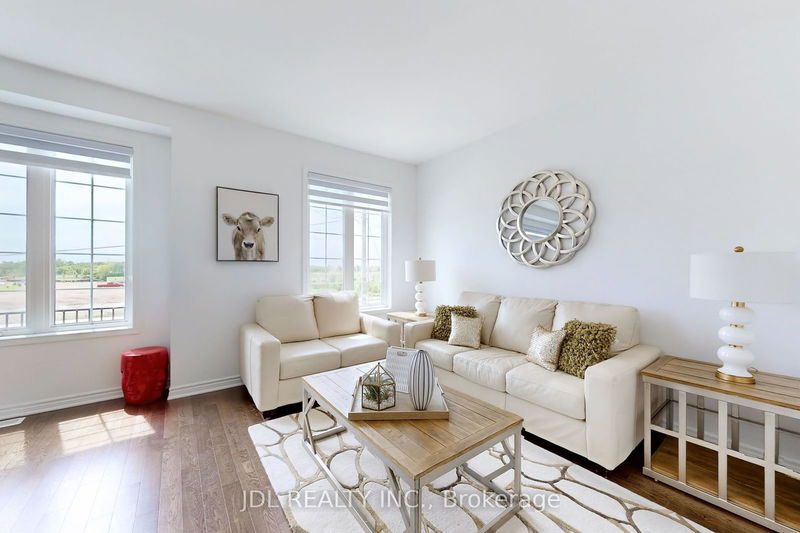 1407 William Halton Pkwy  Oakville, L6M 5N8 | Image 2