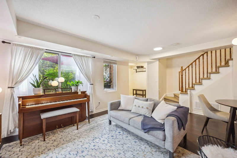 home for sale on 125-20 Elsie Lane