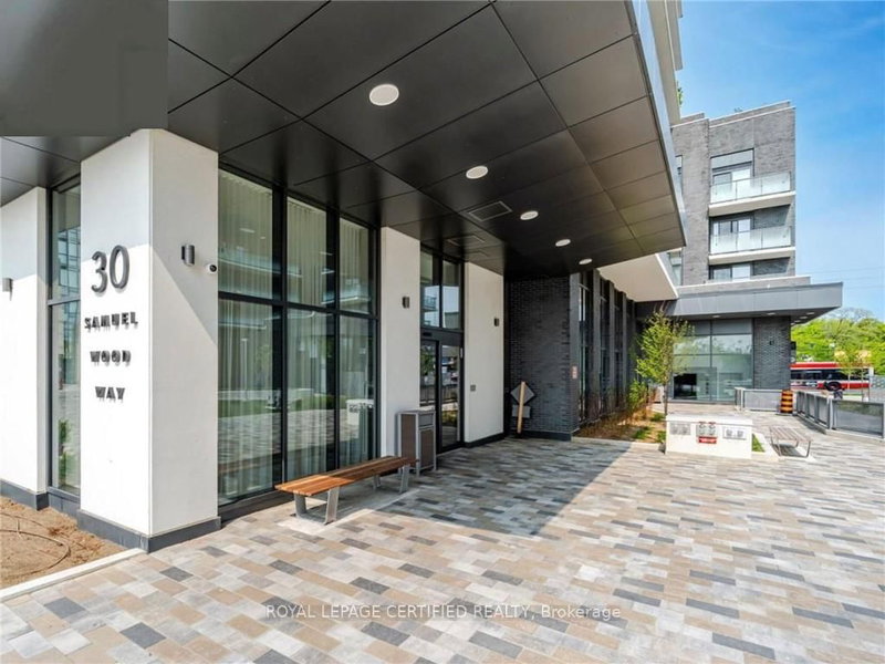 302 - 30 Samuel Wood Way