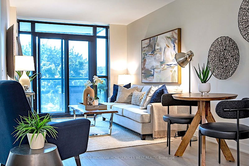 home for lease on 504-3385 Dundas Street W