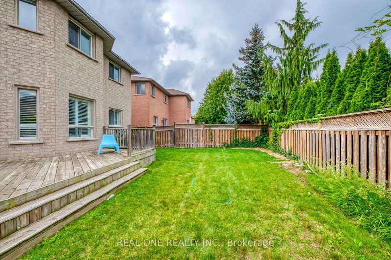 2303 Hilltop Lane  Oakville, L6M 3M5 | Image 37