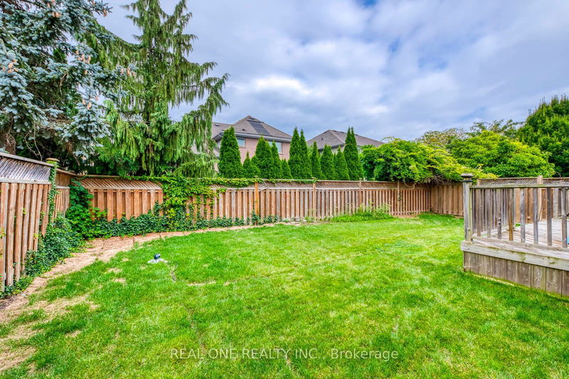 2303 Hilltop Lane  Oakville, L6M 3M5 | Image 39