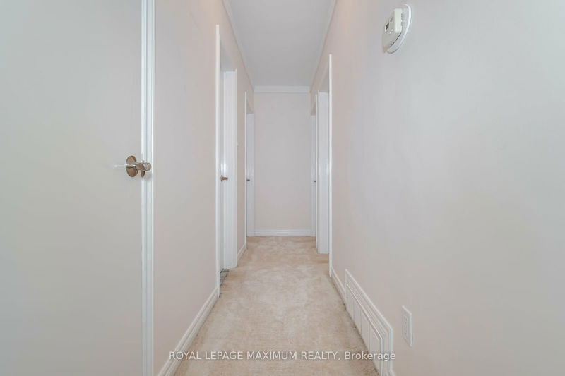 30 Guernsey Dr  Toronto, M9C 3A6 | Image 14