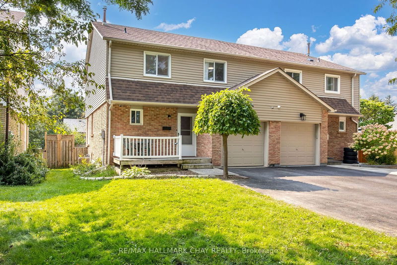 58 Astorville Sq  Brampton, L6Z 1H4 | Image 3