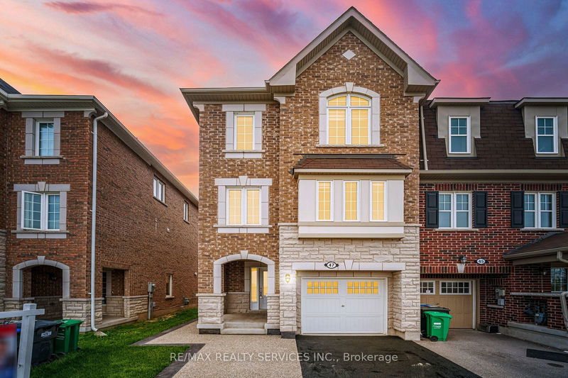 47 Baycliffe Cres  Brampton, L7A 3Z3 | Image 32