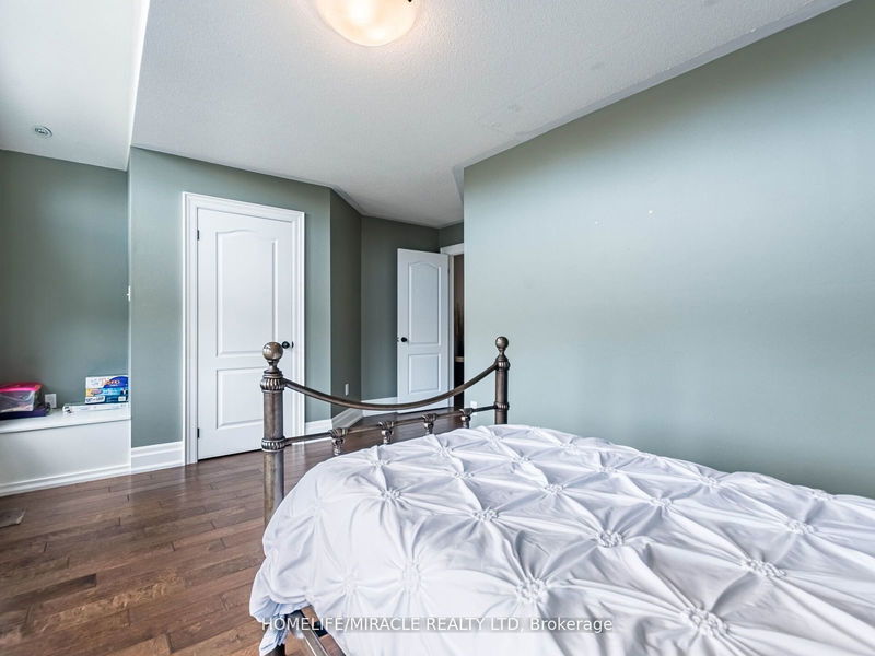 20 Barnes Crt  Brampton, L7A 1J1 | Image 29