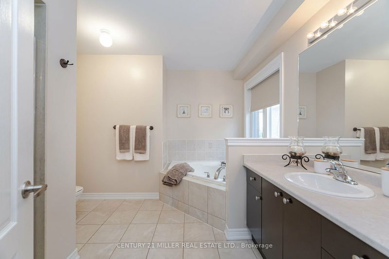 2073 Fiddlers Way  Oakville, L6M 0M4 | Image 26