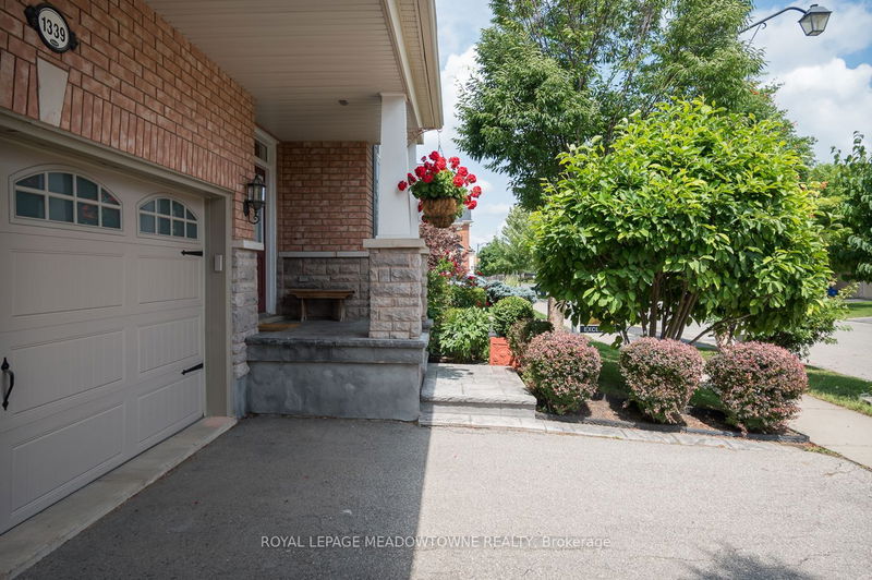 1339 Marshall Cres  Milton, L9T 6N4 | Image 3