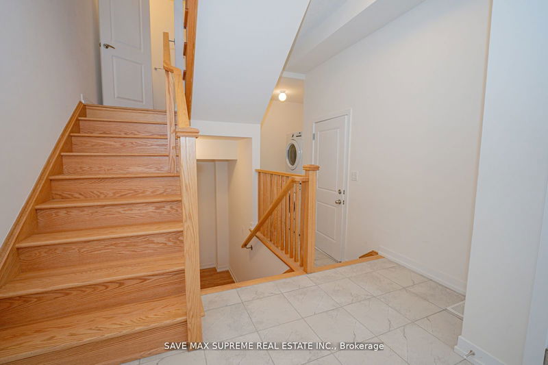 1556 Hilson Hts  Milton, L9T 7E7 | Image 5