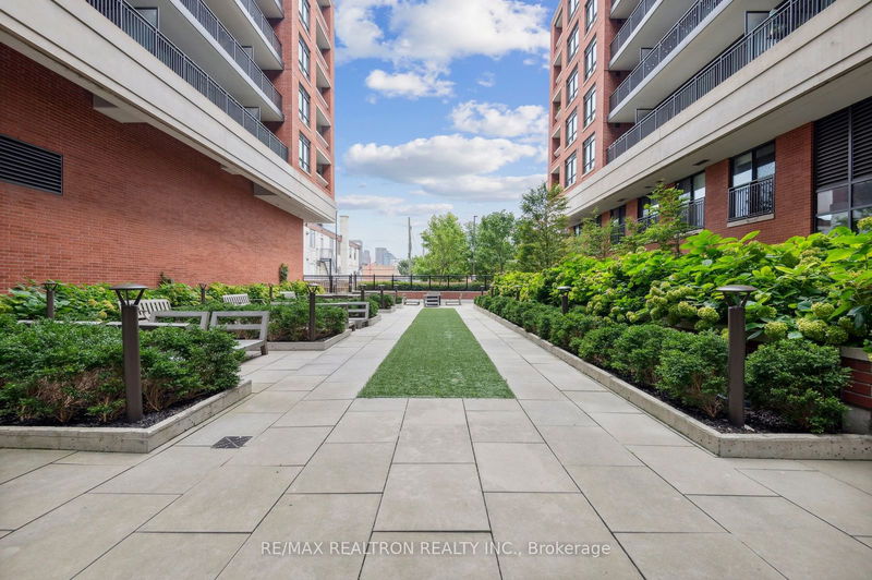  319 - 3091 Dufferin St  Toronto, M6A 0C4 | Image 4