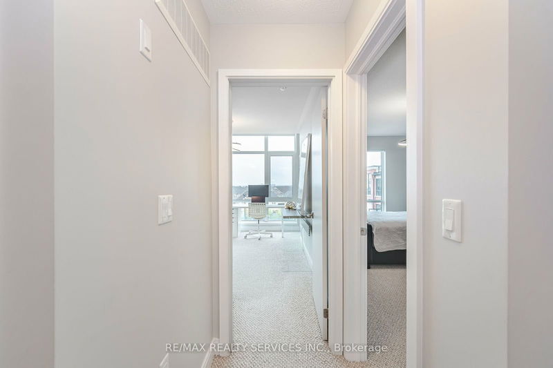  27 - 100 Dufay Rd  Brampton, L7A 4S3 | Image 23