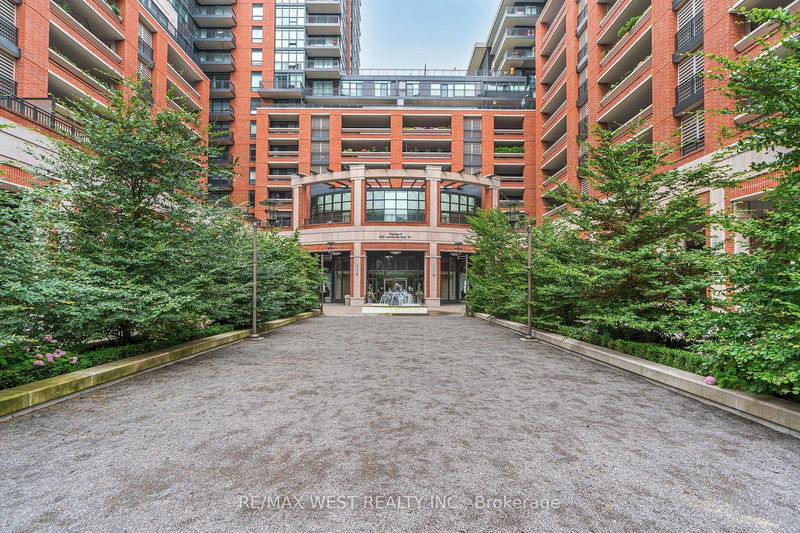  803 - 830 Lawrence Ave  Toronto, M6A 1C3 | Image 5