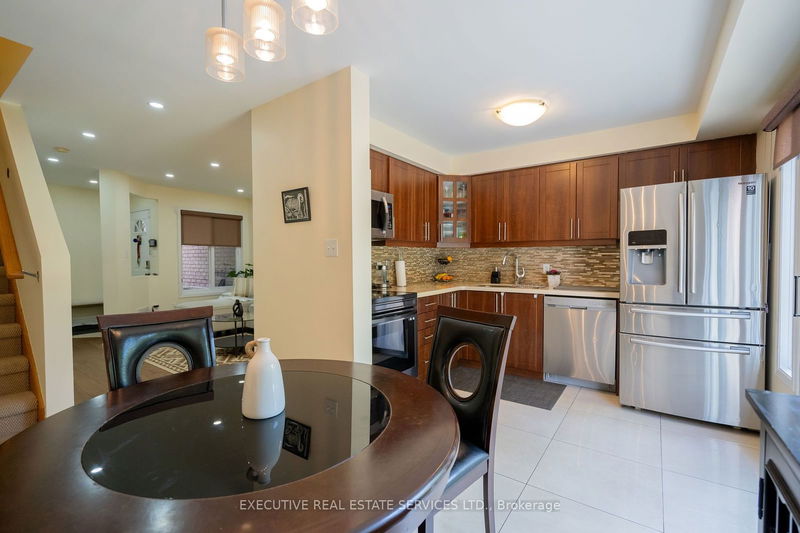  72 - 5420 Fallingbrook Dr  Mississauga, L5V 2H6 | Image 10