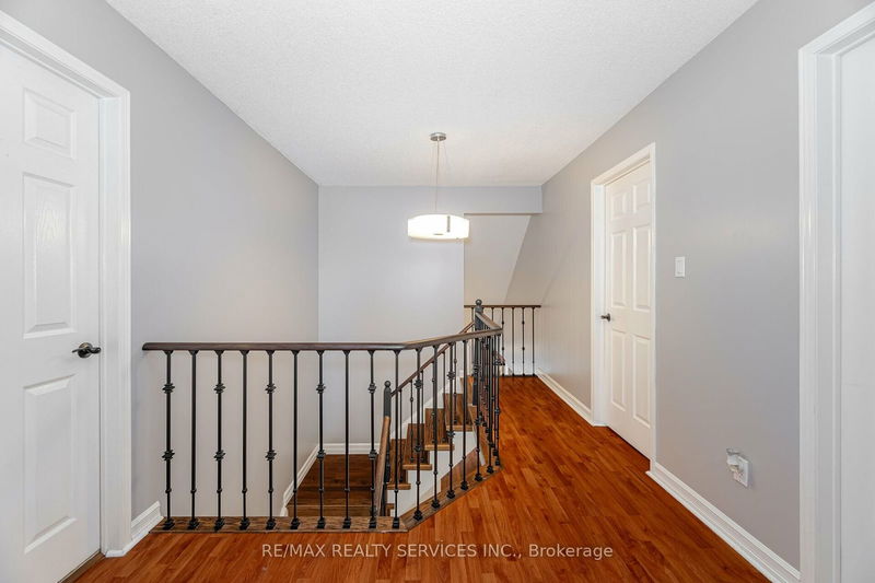 5548 Prosper Crt  Mississauga, L5V 2E5 | Image 18