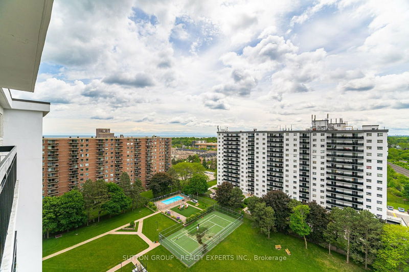  PH-2 - 1100 Caven St  Mississauga, L5G 4N3 | Image 24