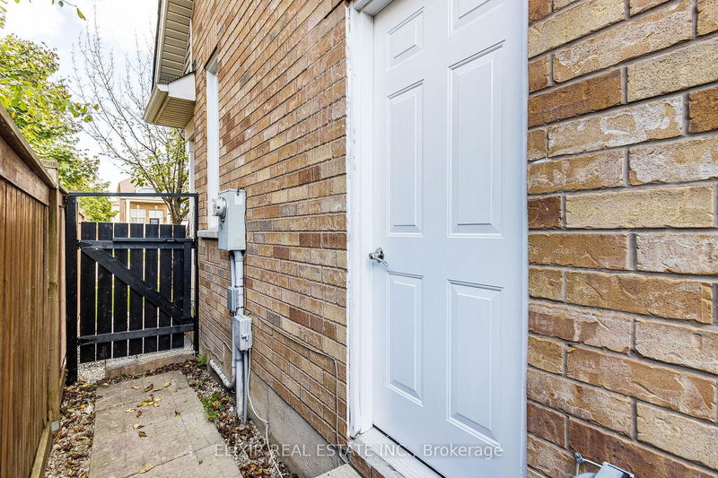 222 Queen Mary Dr  Brampton, L7A 1Y9 | Image 30