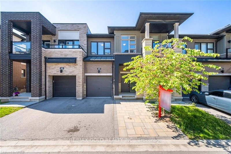 417 Athabasca Common   Oakville, L6H 0R6 | Image 1