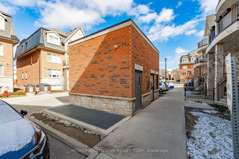  4-01 - 2420 Baronwood Dr  Oakville, L6M 0X6 | Image 40