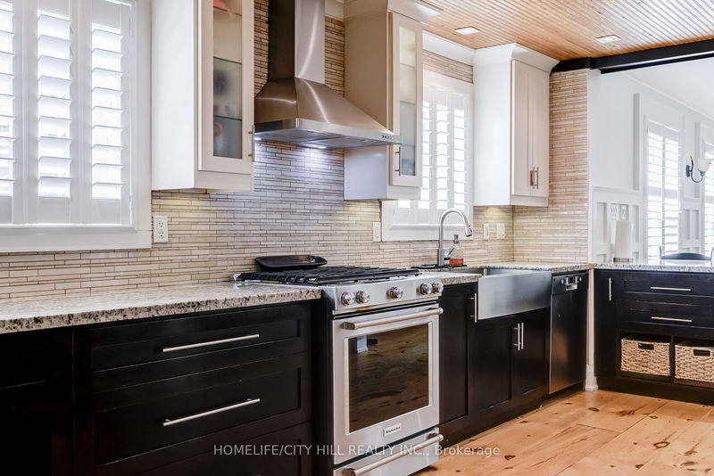 44 Parkchester Rd  Toronto, M6M 2S2 | Image 10