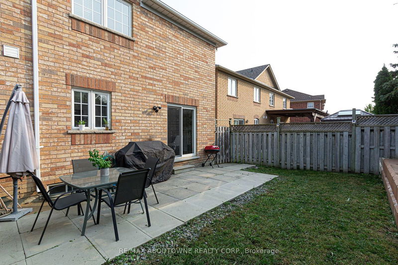 28 Bramcedar Cres  Brampton, L7A 1T1 | Image 24