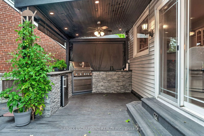 1227 Lockhart Rd  Burlington, L7R 1G8 | Image 34