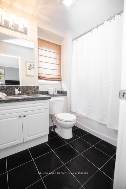 25 Ashen Tree Lane  Brampton, L7A 0T1 | Image 21