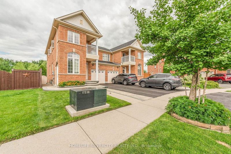 50 Begonia Cres  Brampton, L7A 0M6 | Image 2