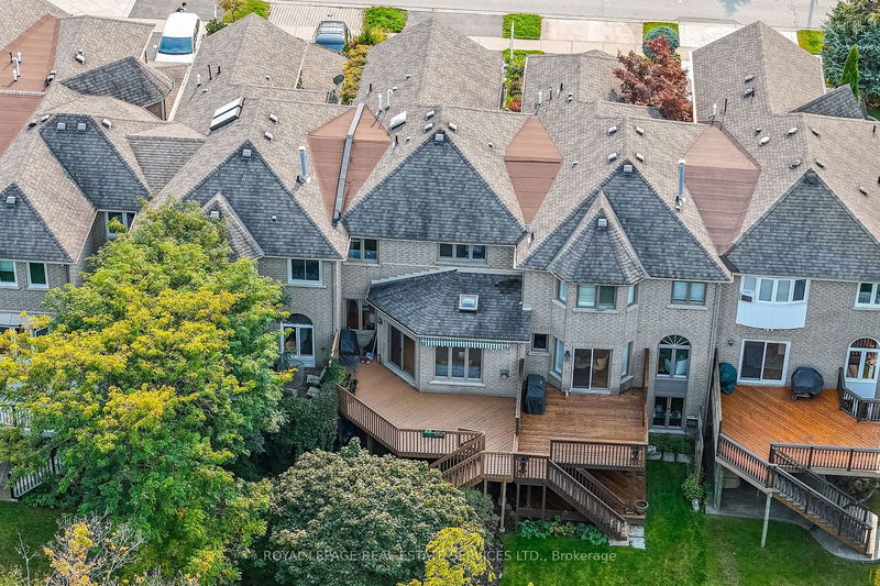 2249 Rockingham Dr  Oakville, L6H 6E7 | Image 38