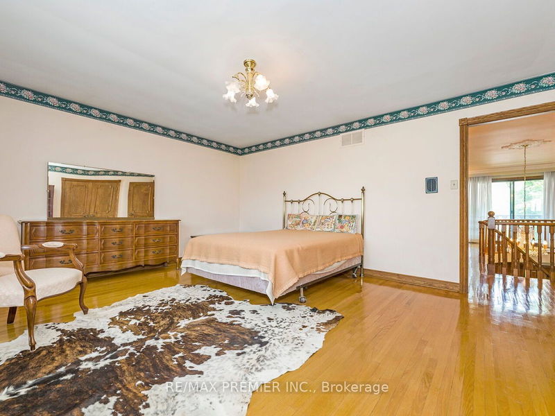 2960 Weston Rd  Toronto, M9M 2S7 | Image 20